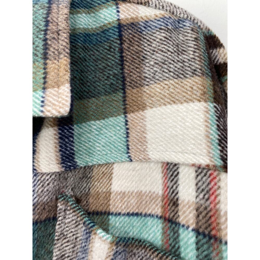 HYFVE Size Medium Cropped Plaid Flannel Shacket Jacket Teal Tan Back Buttons - Picture 8 of 14